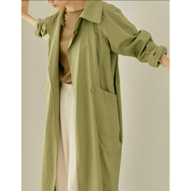 TODAYFUL(トゥデイフル)の【新品　タグ付】Tuck Over Trenchcoat TODAYFUL レディースのジャケット/アウター(トレンチコート)の商品写真