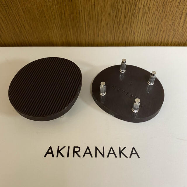 AKIRANAKA(アキラナカ)のAKIRANAKA チャンキーヒールパンプス レディースの靴/シューズ(ハイヒール/パンプス)の商品写真