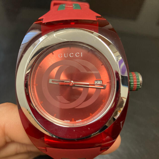 Gucci(グッチ)の【10/29まで出品最終値下】GUCCI Watch SYNC ⭐︎レッド メンズの時計(ラバーベルト)の商品写真