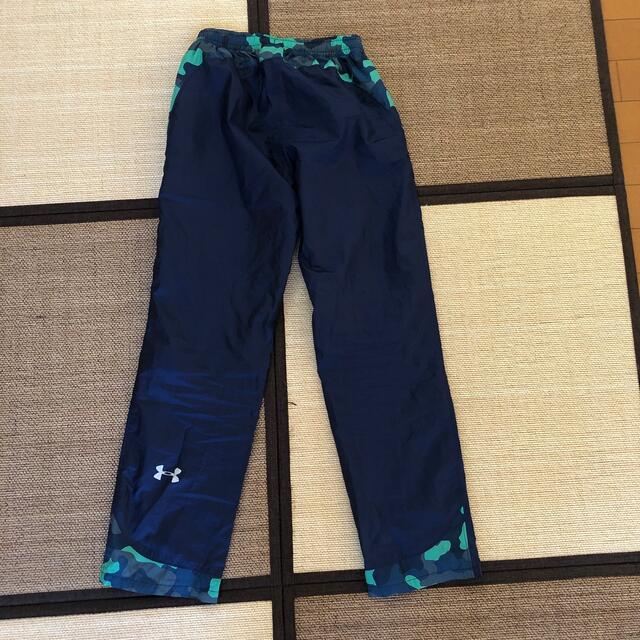 UNDER ARMOUR(アンダーアーマー)の子供スポーツシャカシャカパンツ キッズ/ベビー/マタニティのキッズ服男の子用(90cm~)(パンツ/スパッツ)の商品写真