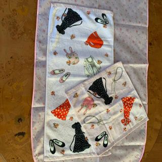 ピンクハウス(PINK HOUSE)のniko様専用　ピンクハウス　ウォッシュ＆フェイスタオル(タオル/バス用品)