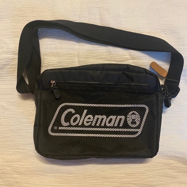 Coleman(コールマン)のコールマン 雑誌付録 レディースのバッグ(ショルダーバッグ)の商品写真