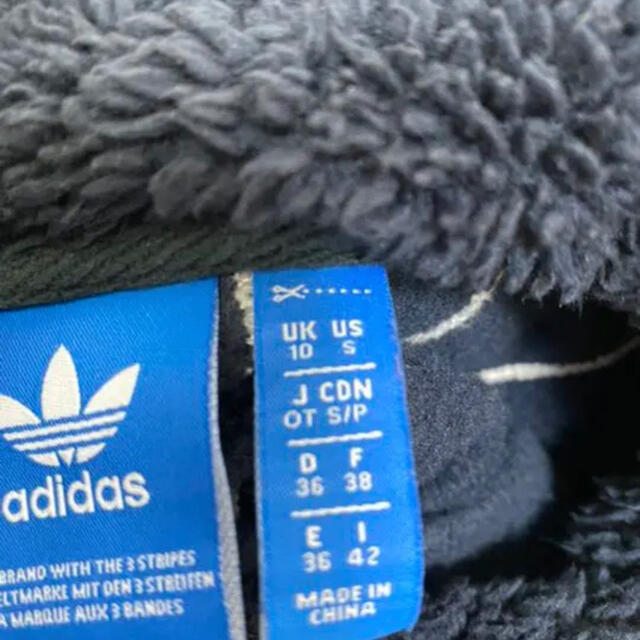 完売品 adidas originals BR5188 ビッグロゴ パーカー