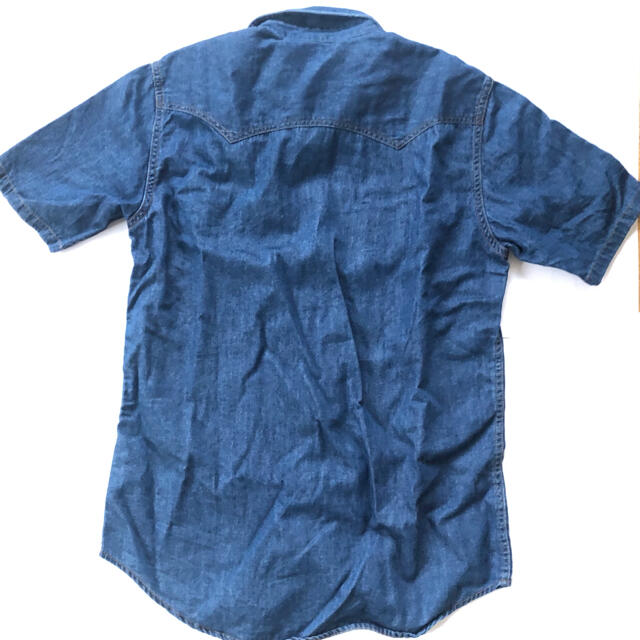 GU(ジーユー)の半袖シャツ メンズのトップス(シャツ)の商品写真