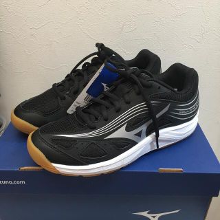 ミズノ(MIZUNO)の新品✳︎ミズノ23.5㎝サイクロンスピード3 (シューズ)