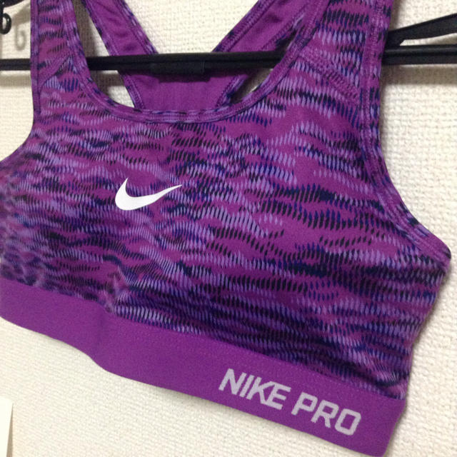 NIKE(ナイキ)のNIKE スポーツブラ M レディースの下着/アンダーウェア(その他)の商品写真