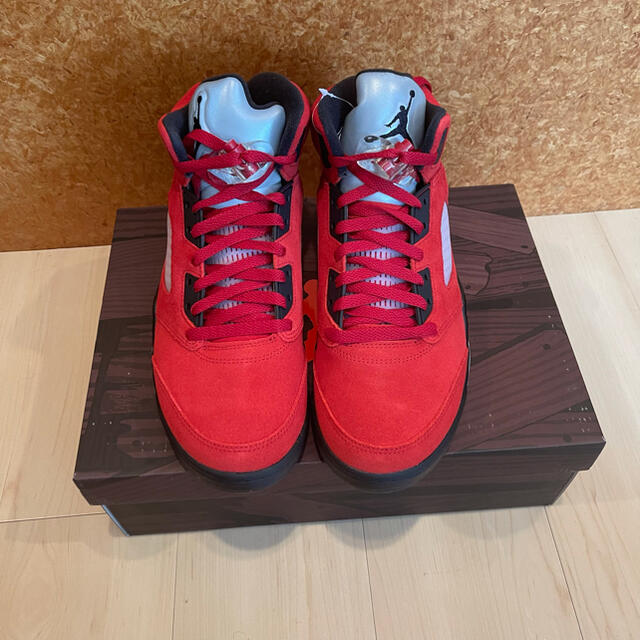 NIKE(ナイキ)のNIKE AIR JORDAN 5 "TORO BRAVO" メンズの靴/シューズ(スニーカー)の商品写真