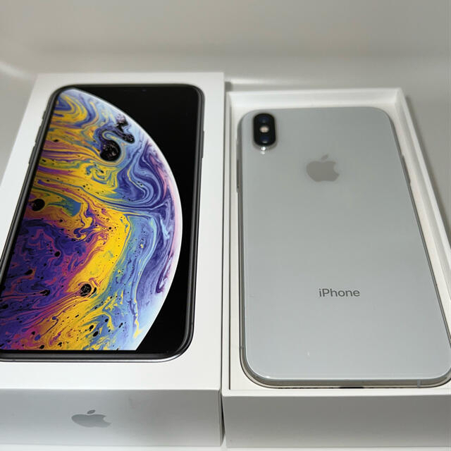 Apple(アップル)のiPhone XS 256GB SIMフリー スマホ/家電/カメラのスマートフォン/携帯電話(スマートフォン本体)の商品写真