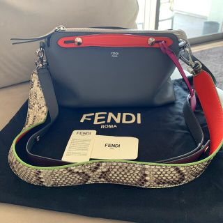 フェンディ(FENDI)のフェンディ  バイザウェイ  ストラップ付き(ショルダーバッグ)