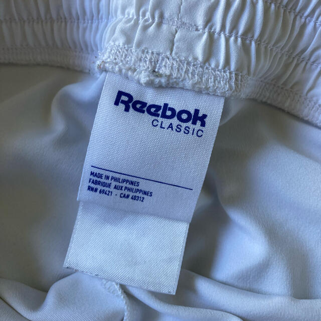 Reebok(リーボック)のリーボック　レギンス　レディース　白　Sサイズ レディースのレッグウェア(レギンス/スパッツ)の商品写真