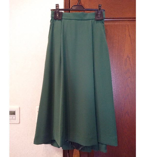 SHE TOKYO   Alisia green (完売品)