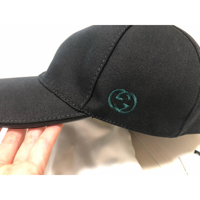 Gucci(グッチ)のグッチ　キャップ　帽子　Sサイズ　ブラック レディースの帽子(キャップ)の商品写真