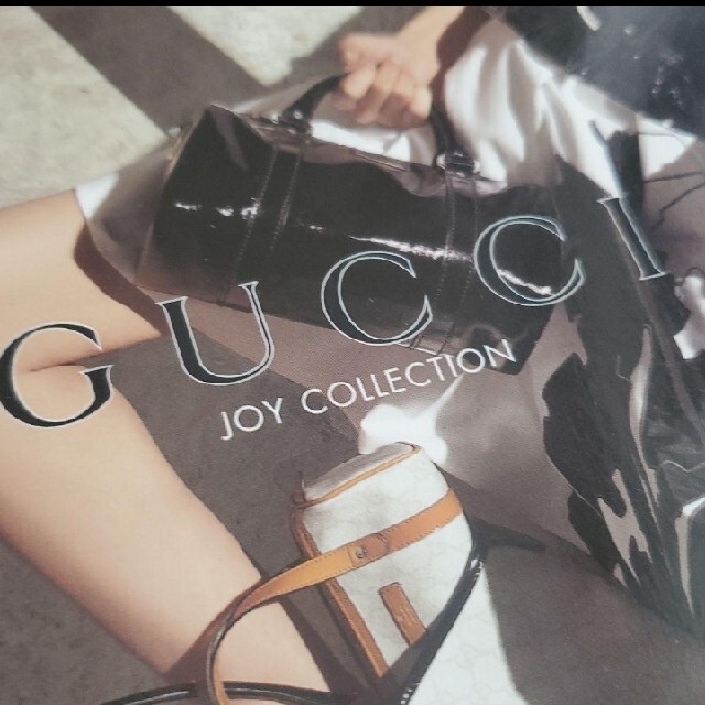 Gucci(グッチ)のグッチ　カタログ　まとめ売り エンタメ/ホビーの雑誌(ファッション)の商品写真
