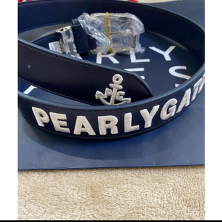 パーリーゲイツ(PEARLY GATES)の小夏様専用パーリーゲイツ 3D 刺繍 ロゴ ベルト (UNISEX)レディース(その他)