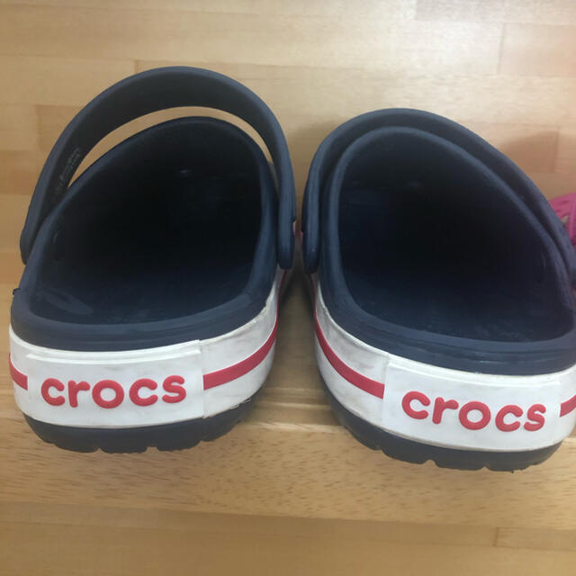 crocs(クロックス)のクロックス　クロックバンド　グロッグ　2足セット キッズ/ベビー/マタニティのキッズ靴/シューズ(15cm~)(サンダル)の商品写真