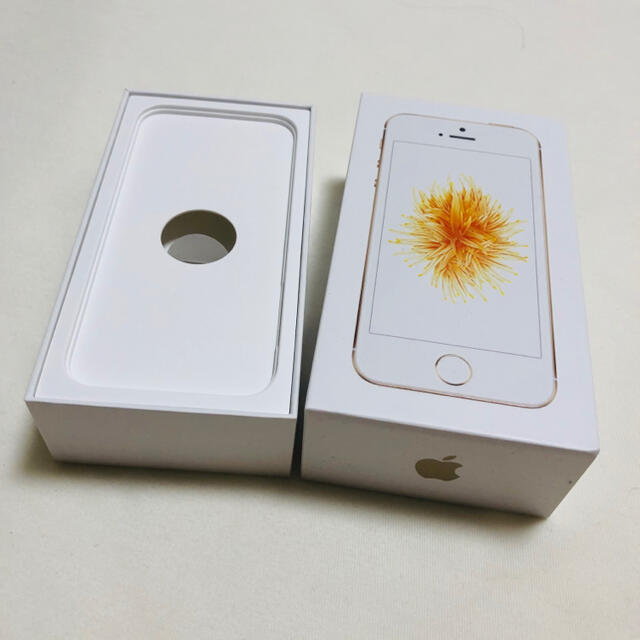 Apple(アップル)のiPhone SE ゴールド　64GB 空箱　ケース　Apple社 スマホ/家電/カメラのスマートフォン/携帯電話(その他)の商品写真