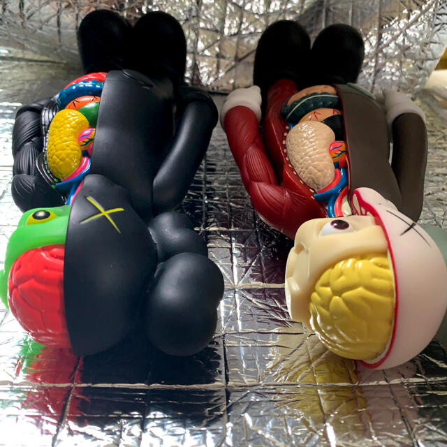 KAWS.16 OPEN EDITION MEDICOMTOY CHINA 2種 その他