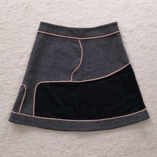 マルニ(Marni)のマルニ スカート 膝丈 40 グレー ブラック ピンク(ひざ丈スカート)