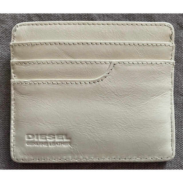 DIESEL(ディーゼル)の【新品】DIESEL カードケース 箱あり メンズのファッション小物(その他)の商品写真