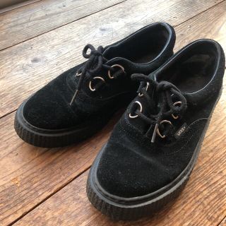 ヴァンズ(VANS)のVANS スエードスニーカー／23cm ブラック・バンズ(スニーカー)