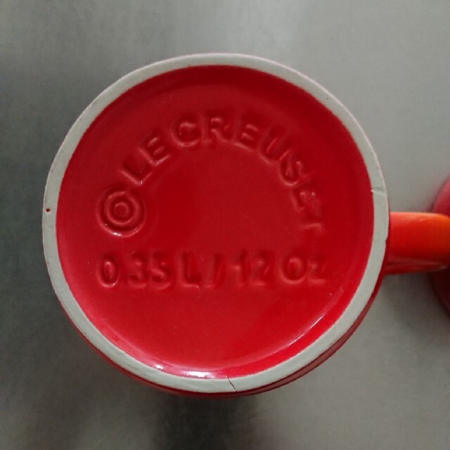 LE CREUSET(ルクルーゼ)のルクルーゼ マグカップ 350ml 0.35l 2個セット インテリア/住まい/日用品のキッチン/食器(グラス/カップ)の商品写真