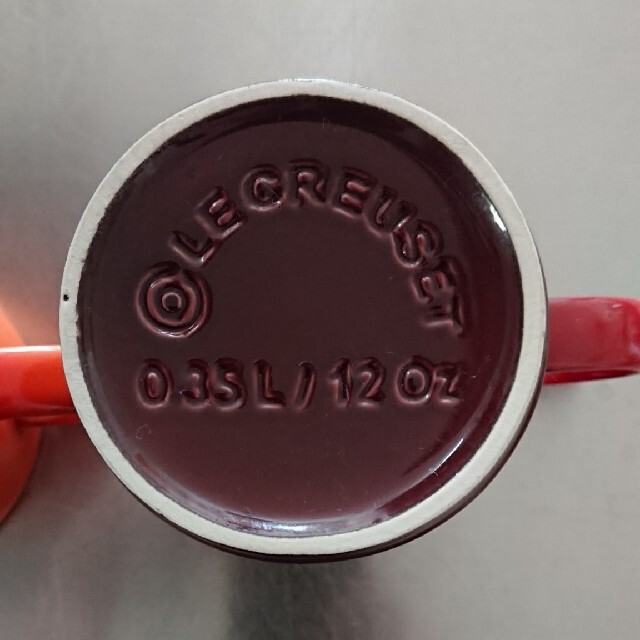 LE CREUSET(ルクルーゼ)のルクルーゼ マグカップ 350ml 0.35l 2個セット インテリア/住まい/日用品のキッチン/食器(グラス/カップ)の商品写真