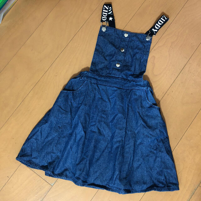 ZIDDY(ジディー)のZIDDYデニムジャンパースカート150cm キッズ/ベビー/マタニティのキッズ服女の子用(90cm~)(ワンピース)の商品写真