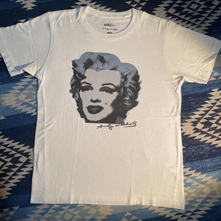 ユニクロ(UNIQLO)の確認用メンズTシャツで出品中マリリン・モンローTシャツメンズサイズ S綿100%(Tシャツ(半袖/袖なし))