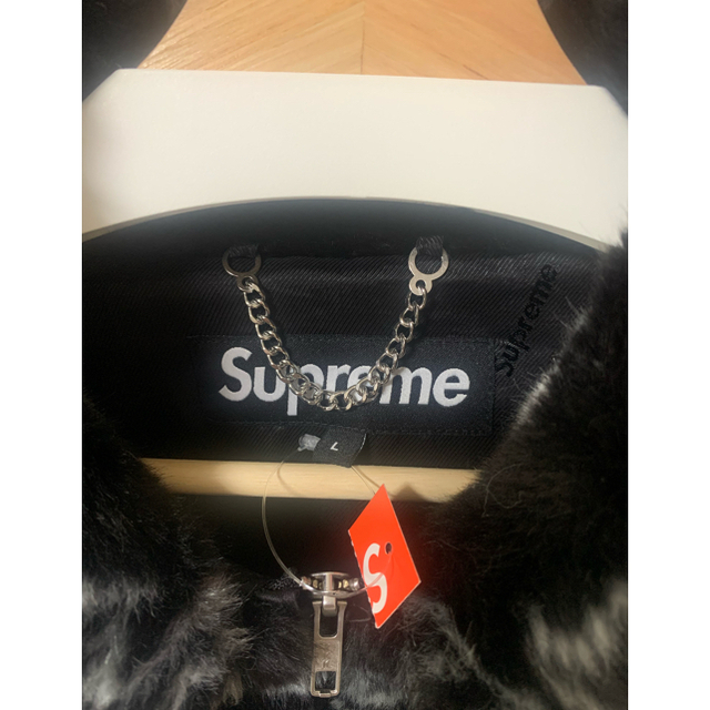 Supreme(シュプリーム)の【専用】supreme fur ボンバー ジャケット レディースのジャケット/アウター(毛皮/ファーコート)の商品写真