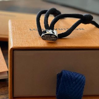 「新品未使用ルイヴィトン ロックイットブラック BTS テテV