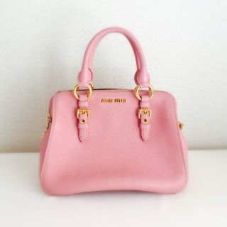 ミュウミュウ(miumiu)の♡みみ様 専用♡(ハンドバッグ)