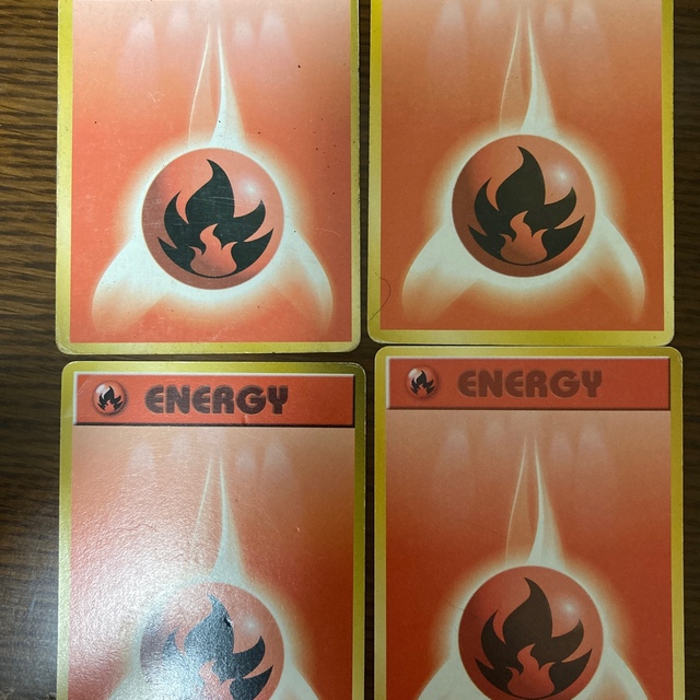 ポケモン(ポケモン)のエネルギーカード　152枚まとめ売り　ポケカ　旧裏 エンタメ/ホビーのトレーディングカード(シングルカード)の商品写真