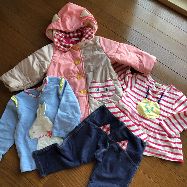 NARUMIYA INTERNATIONAL(ナルミヤ インターナショナル)のベイビーチアー 女の子セット キッズ/ベビー/マタニティのキッズ服女の子用(90cm~)(ジャケット/上着)の商品写真