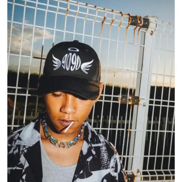 NEW ERA(ニューエラー)の【即売り切れ】9090s  ロゴキャップ　angel logo cap メンズの帽子(キャップ)の商品写真