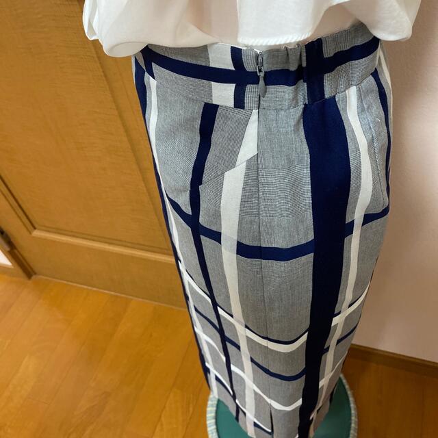 自由区(ジユウク)の自由区　タイトスカート レディースのスカート(ひざ丈スカート)の商品写真