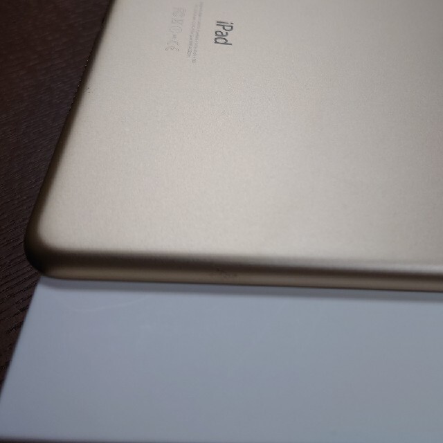 PC/タブレットiPad air2 Wi-Fi 128GB Gold