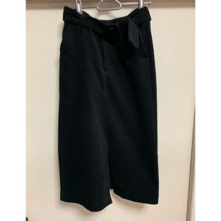 ザラ(ZARA)のZARAコーデュロイミディ丈スカート(ひざ丈スカート)