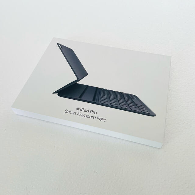 Apple(アップル)のApple 純正 11インチiPad Pro Smart Keyboard スマホ/家電/カメラのスマホアクセサリー(iPadケース)の商品写真