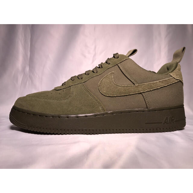 NIKE(ナイキ)のNIKE AIR FORCE 1 '07 CNVS OLIVE 29.0cm メンズの靴/シューズ(スニーカー)の商品写真