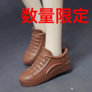 タカラトミー(Takara Tomy)のリカちゃん ブライス対応 茶色のスニーカー靴 シューズ ハッピードール 洋服小物(キャラクターグッズ)