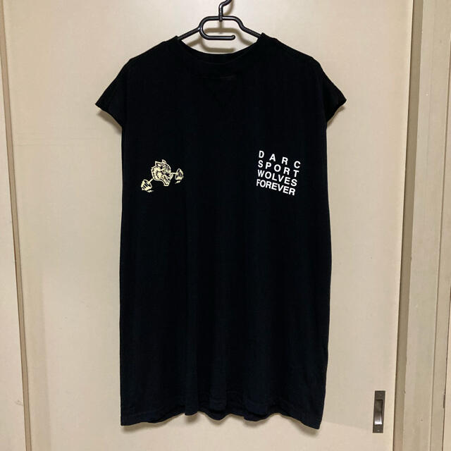 DARC SPORT muscle tee ノースリーブ Tシャツ メンズのトップス(Tシャツ/カットソー(半袖/袖なし))の商品写真