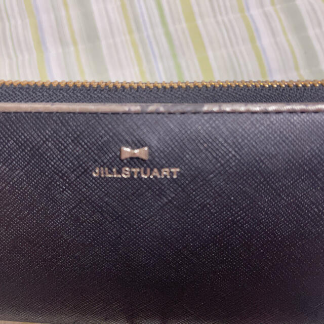 JILLSTUART(ジルスチュアート)のJILLSTUART  長財布　黒　 レディースのファッション小物(財布)の商品写真