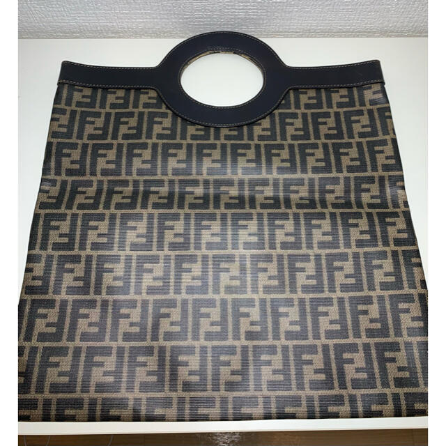 FENDI(フェンディ)のFENDI フェンディ　クラッチバック　カバン メンズのバッグ(セカンドバッグ/クラッチバッグ)の商品写真