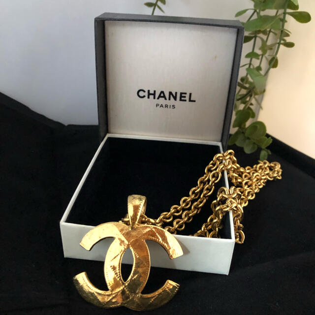 CHANEL(シャネル)のWAKUTINさま専用ヴィンテージ　シャネル　マトラッセ　ネックレス レディースのアクセサリー(ネックレス)の商品写真