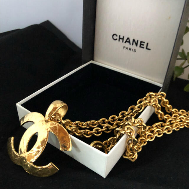 CHANEL(シャネル)のWAKUTINさま専用ヴィンテージ　シャネル　マトラッセ　ネックレス レディースのアクセサリー(ネックレス)の商品写真