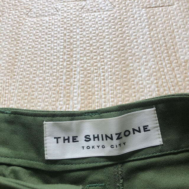 Shinzone(シンゾーン)の今季＊Shinzone✳︎ベイカーパンツ✳︎カーキ　32 レディースのパンツ(カジュアルパンツ)の商品写真