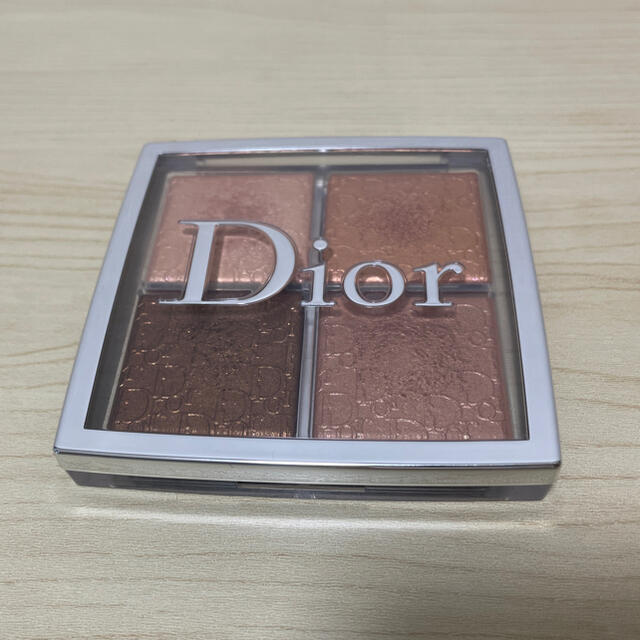 Dior バックステージ フェイス グロウ パレット