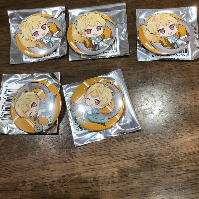 ひきフェス缶バッジ エンタメ/ホビーのアニメグッズ(バッジ/ピンバッジ)の商品写真