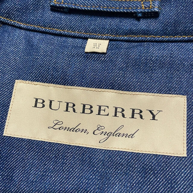 BURBERRY(バーバリー)のバーバリー　ロンドン　イングランド❤️デニムロングトレンチコート レディースのジャケット/アウター(トレンチコート)の商品写真