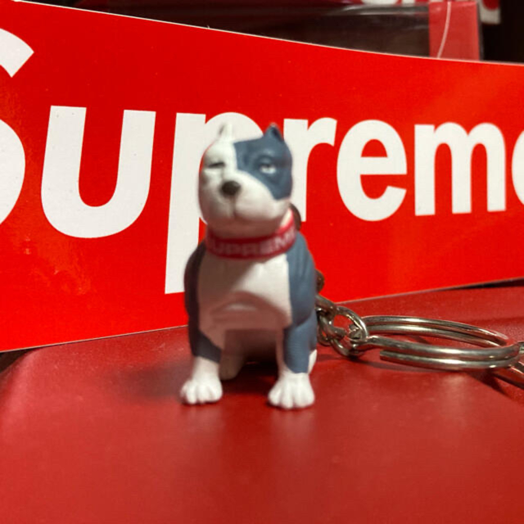 Supreme(シュプリーム)のSupreme pitbull Keychain シュプリーム ピットブル メンズのファッション小物(その他)の商品写真